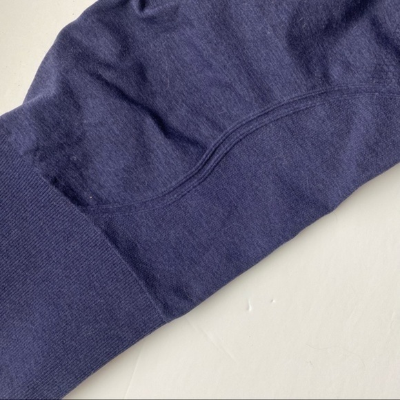 Lululemon • Navy Blue In The Flow Crop Leggings - Picture 3 of 5